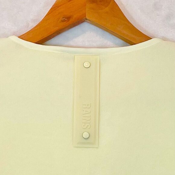 Rains Fleece Vest Straw Yellow Sleeveless Pockets Jacket Liner NWT NEW Medium - Picture 8 of 16